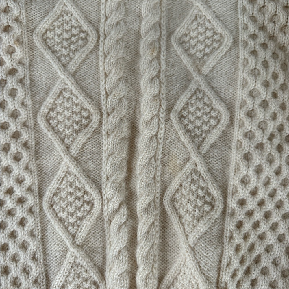 VTG Gaeltarra  made in Ireland cream 100% wool Medium men’s sweater - Picture 4 of 7